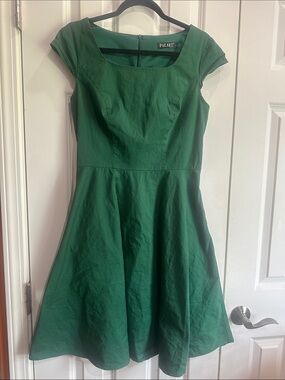 NWOT Fit-and-Flare Emerald Green Midi Dress by size L